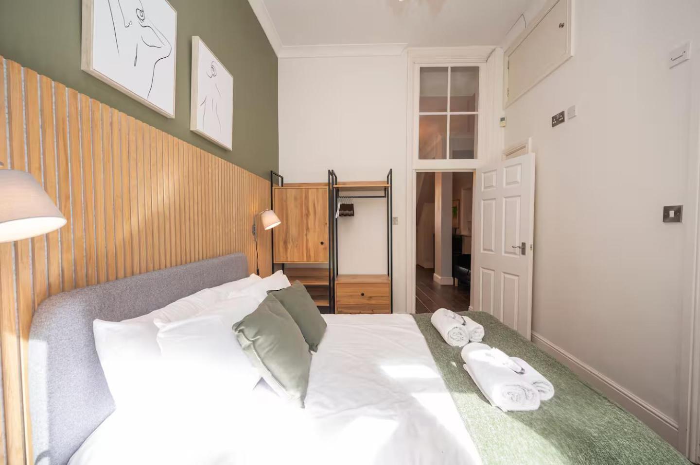 Cosy Retreat For Two Off Upper St, Islington Pass The Keys Londen